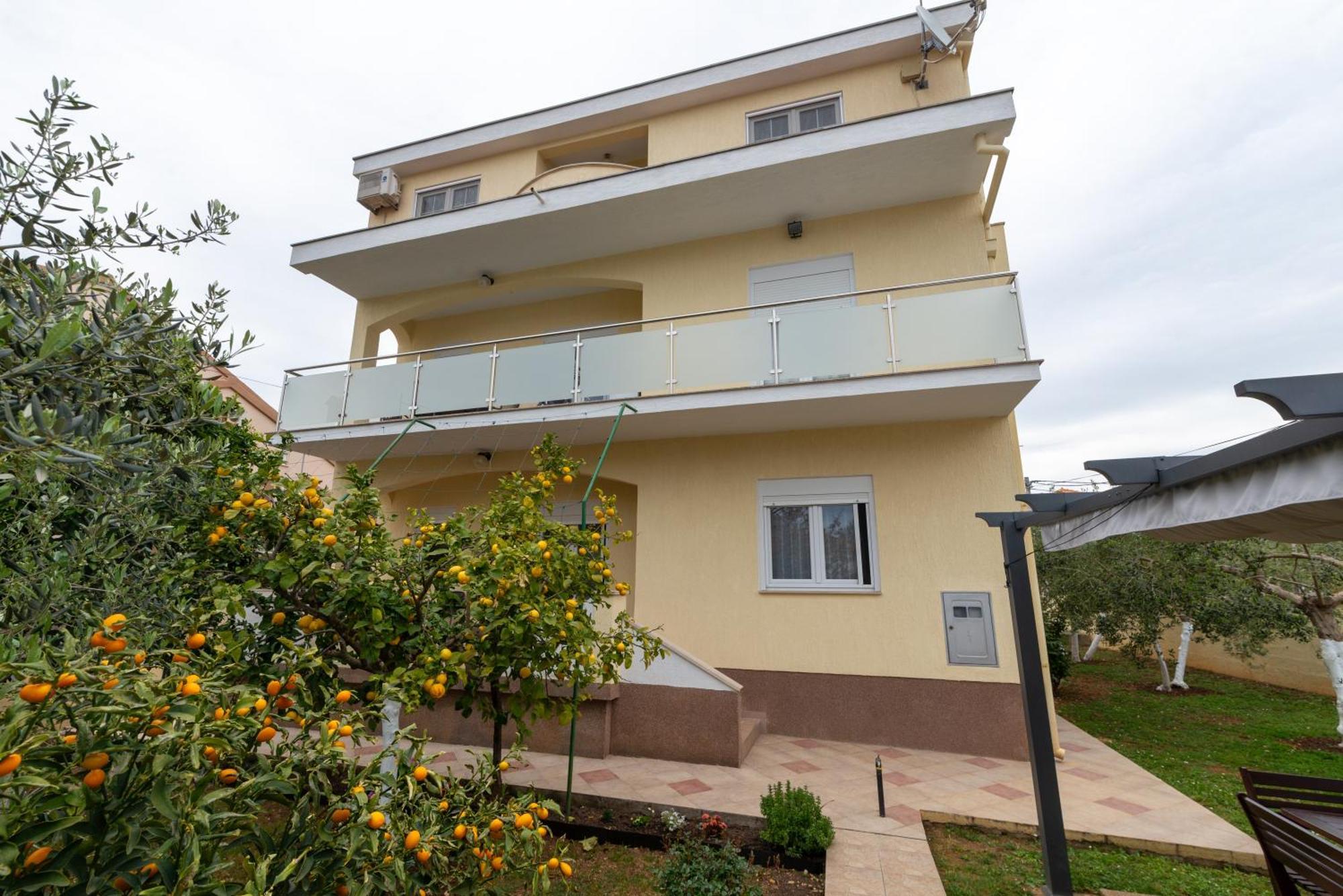 Apartament K&f Borik *