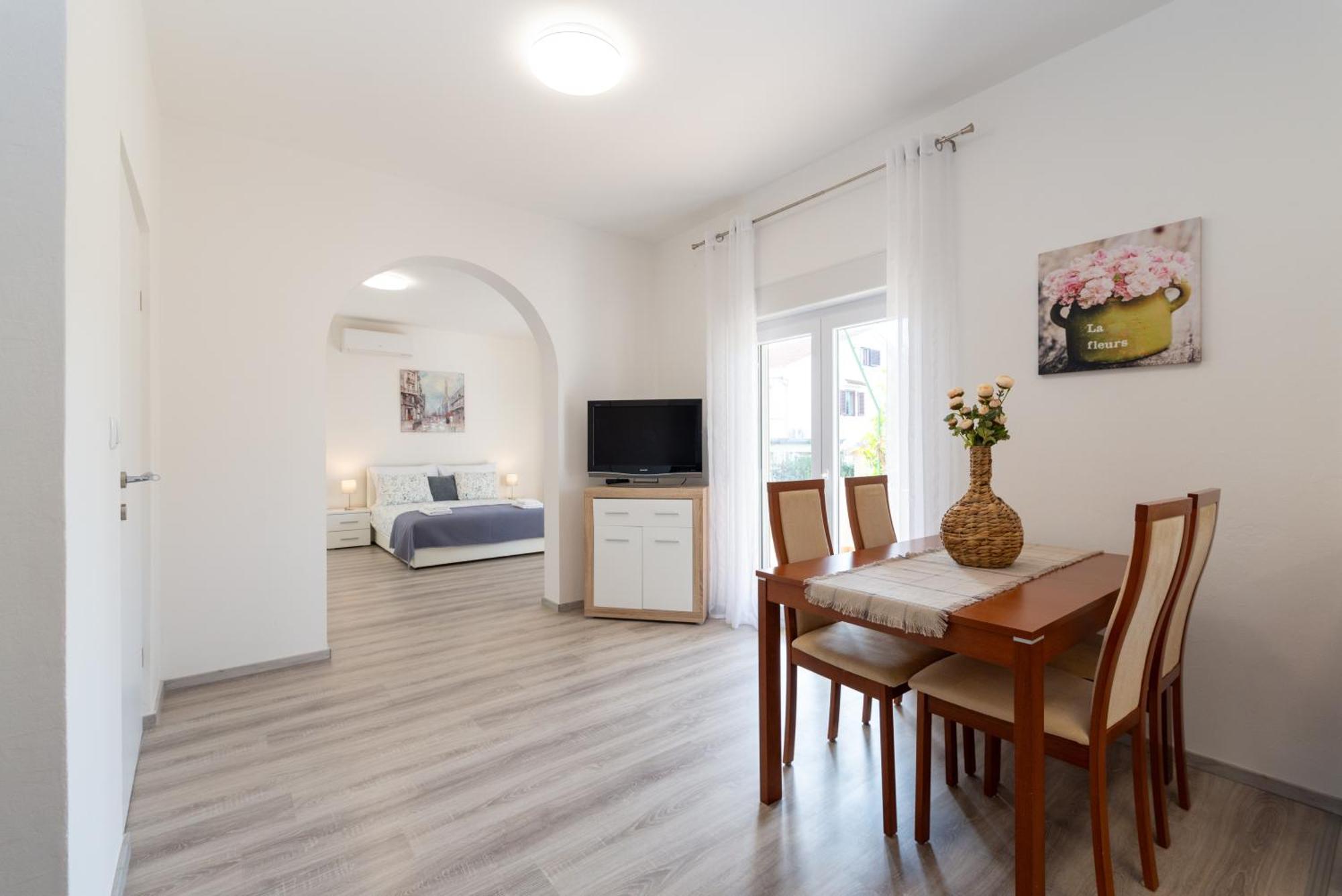 Apartment K&f Borik *